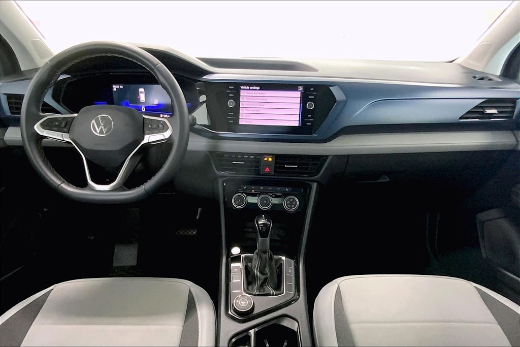 Thumbnail: 2023 Volkswagen Taos - 9