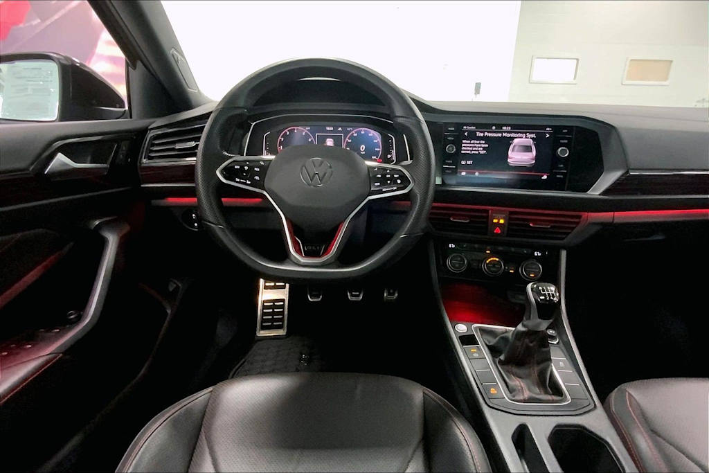 Thumbnail: 2024 Volkswagen Jetta - 12