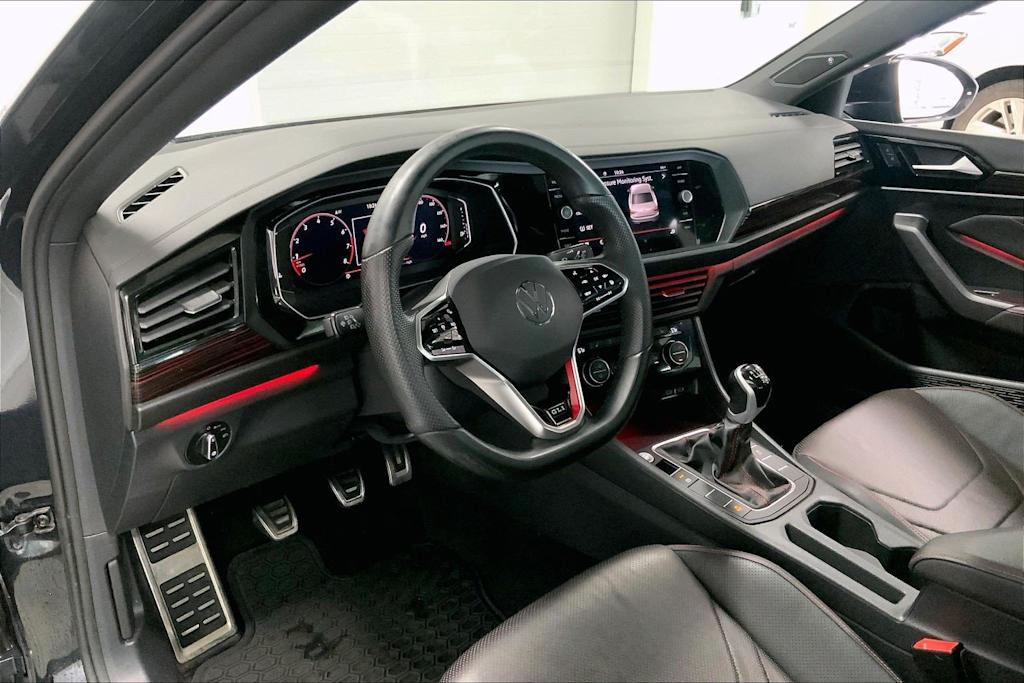 Thumbnail: 2024 Volkswagen Jetta - 2