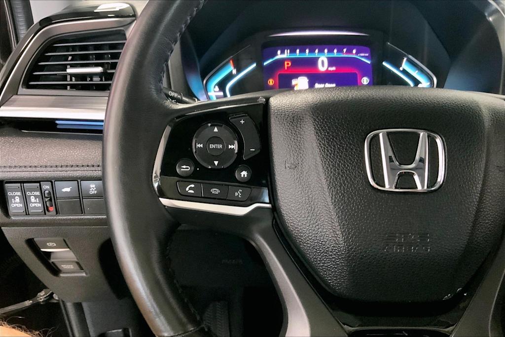 Thumbnail: 2023 Honda Odyssey - 22