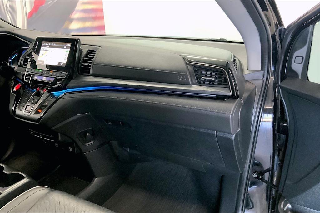 Thumbnail: 2023 Honda Odyssey - 21