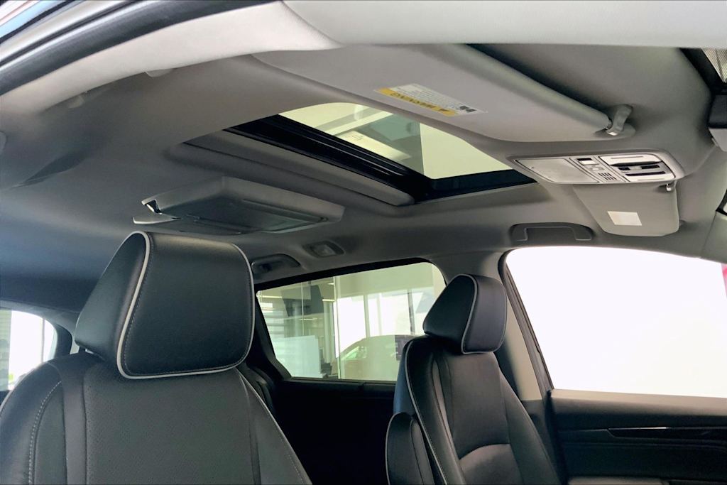 Thumbnail: 2023 Honda Odyssey - 27