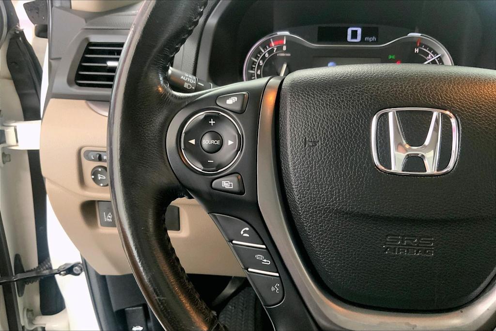 Thumbnail: 2016 Honda Pilot - 22