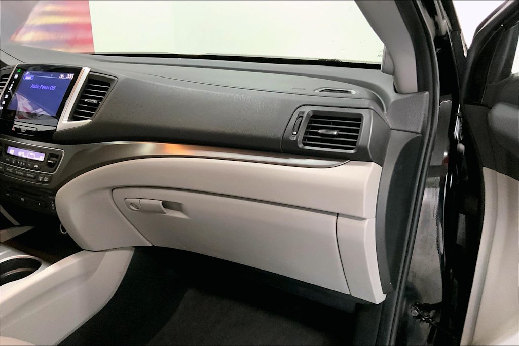 2016 Honda Pilot EX-L 23
