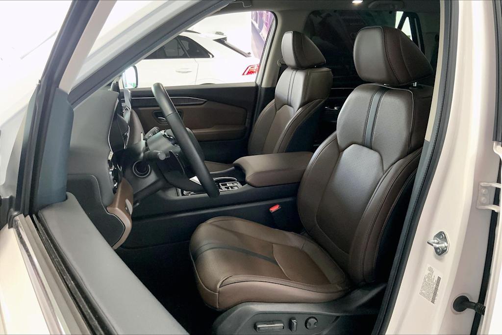 Thumbnail: 2024 Honda Pilot - 9