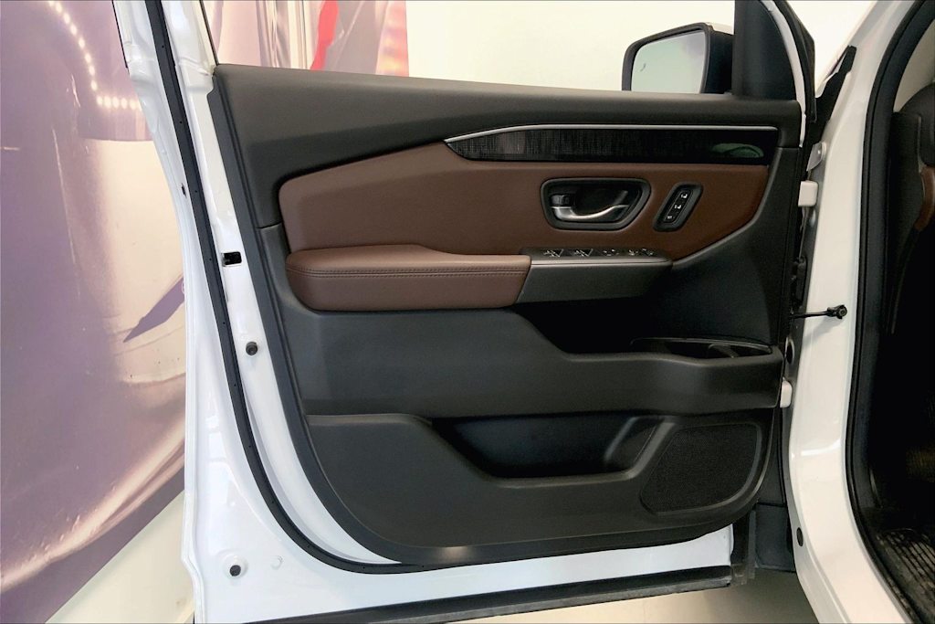 Thumbnail: 2024 Honda Pilot - 24