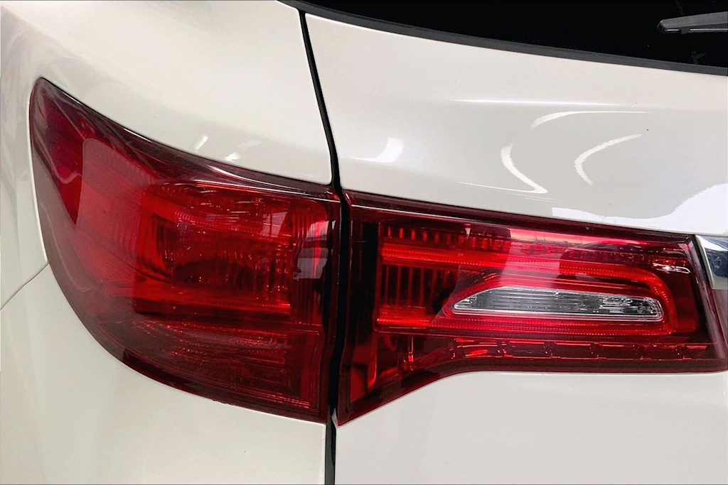 Thumbnail: 2017 Acura MDX - 30