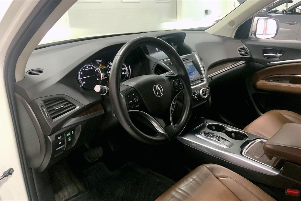 Thumbnail: 2017 Acura MDX - 2