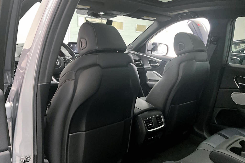 Thumbnail: 2023 Acura RDX - 12