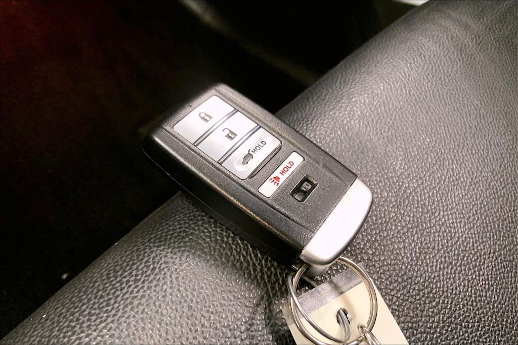 Thumbnail: 2020 Acura MDX - 19