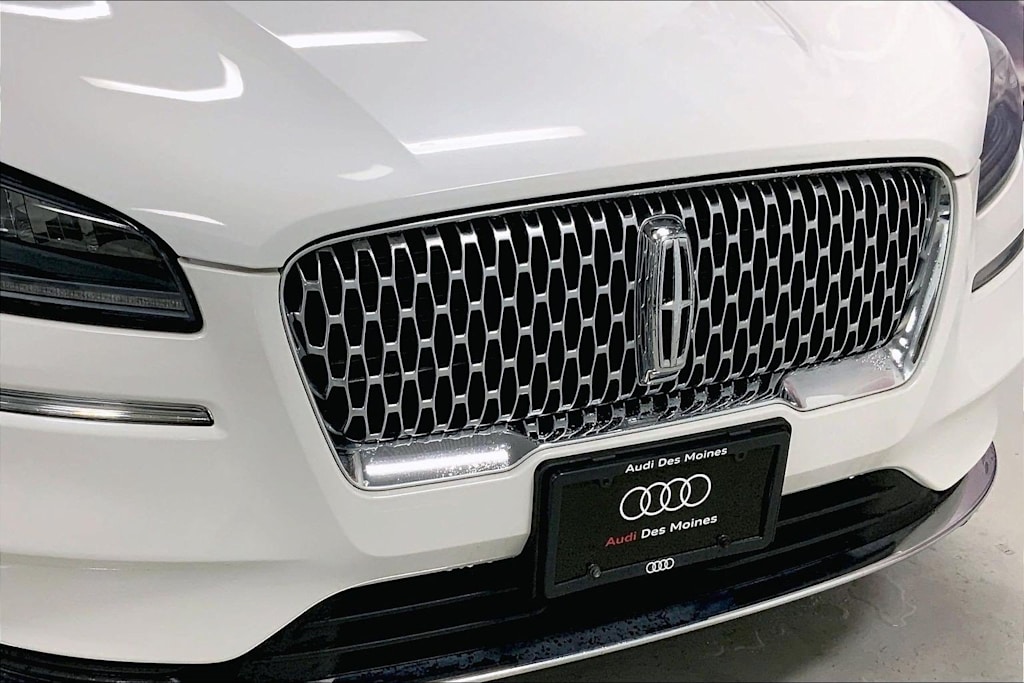 Thumbnail: 2021 Lincoln Corsair - 30