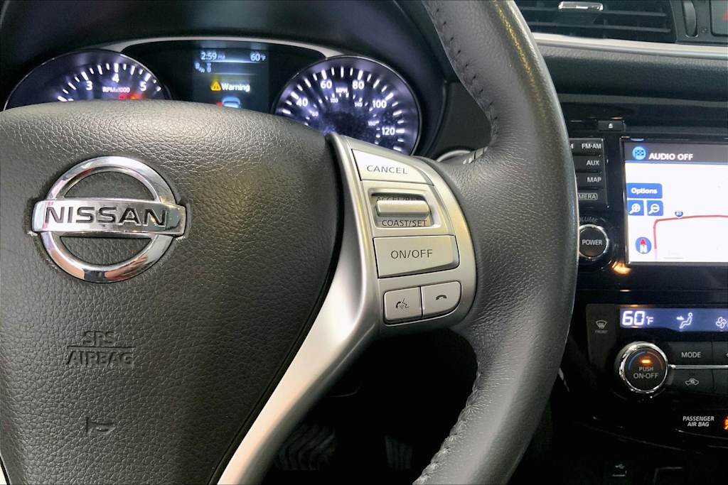 Thumbnail: 2016 Nissan Rogue - 24