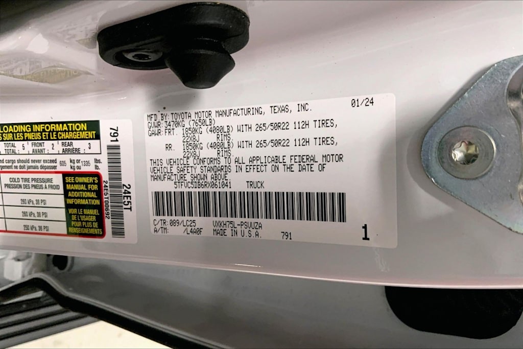 Thumbnail: 2024 Toyota Tundra - 19