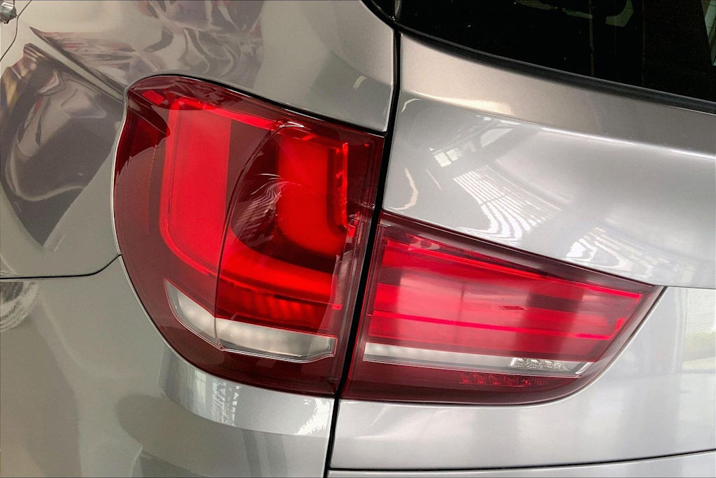 Thumbnail: 2017 BMW X5 - 29