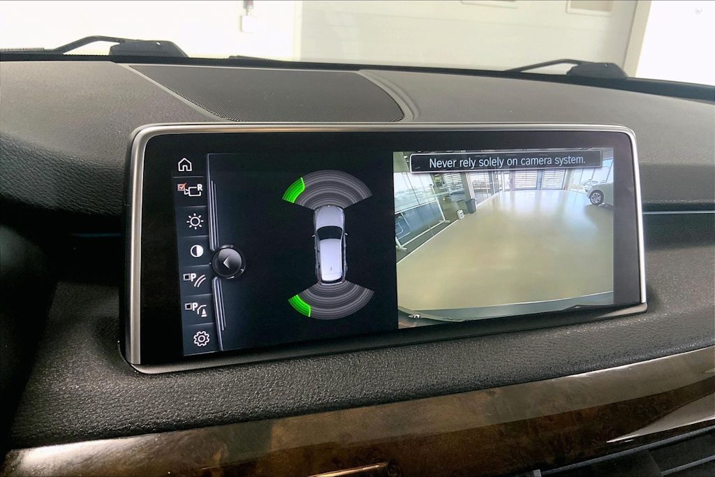 Thumbnail: 2017 BMW X5 - 24