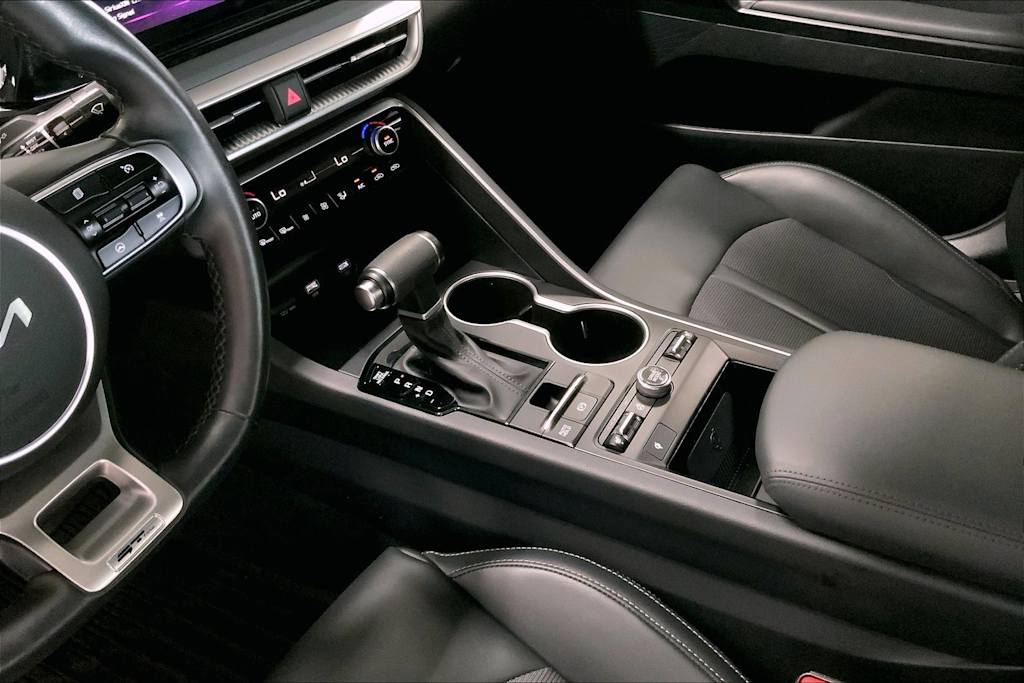 Thumbnail: 2024 Kia K5 - 14
