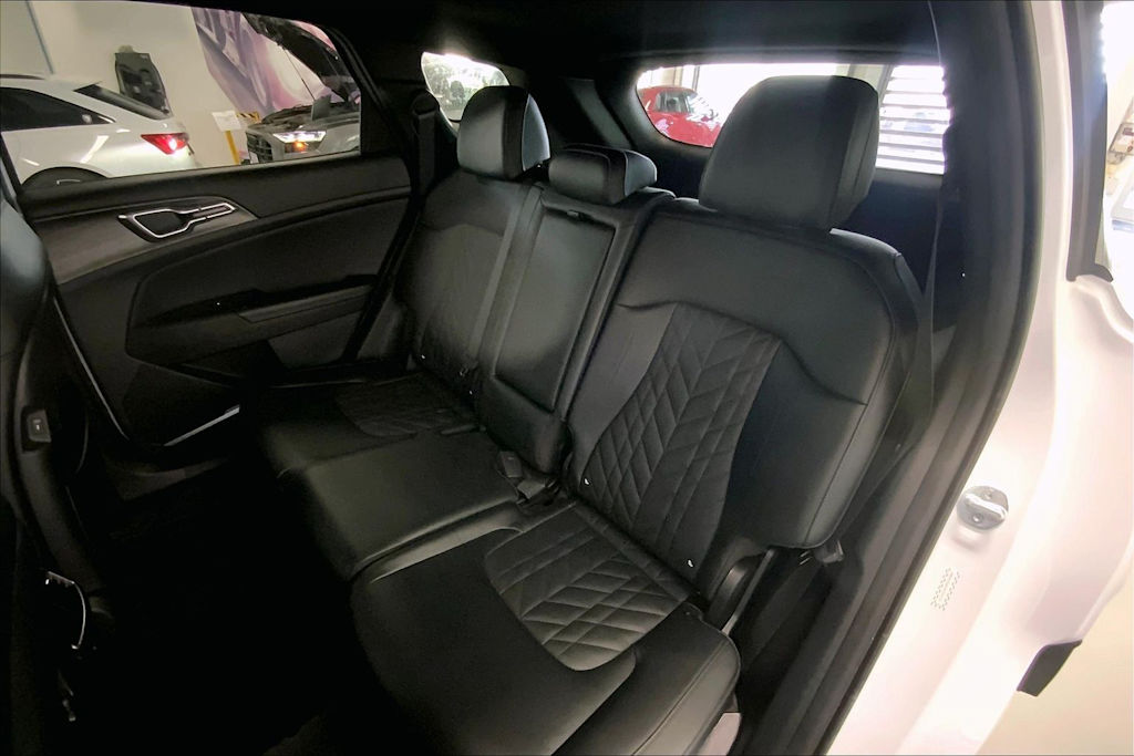 Thumbnail: 2023 Kia Sportage - 27