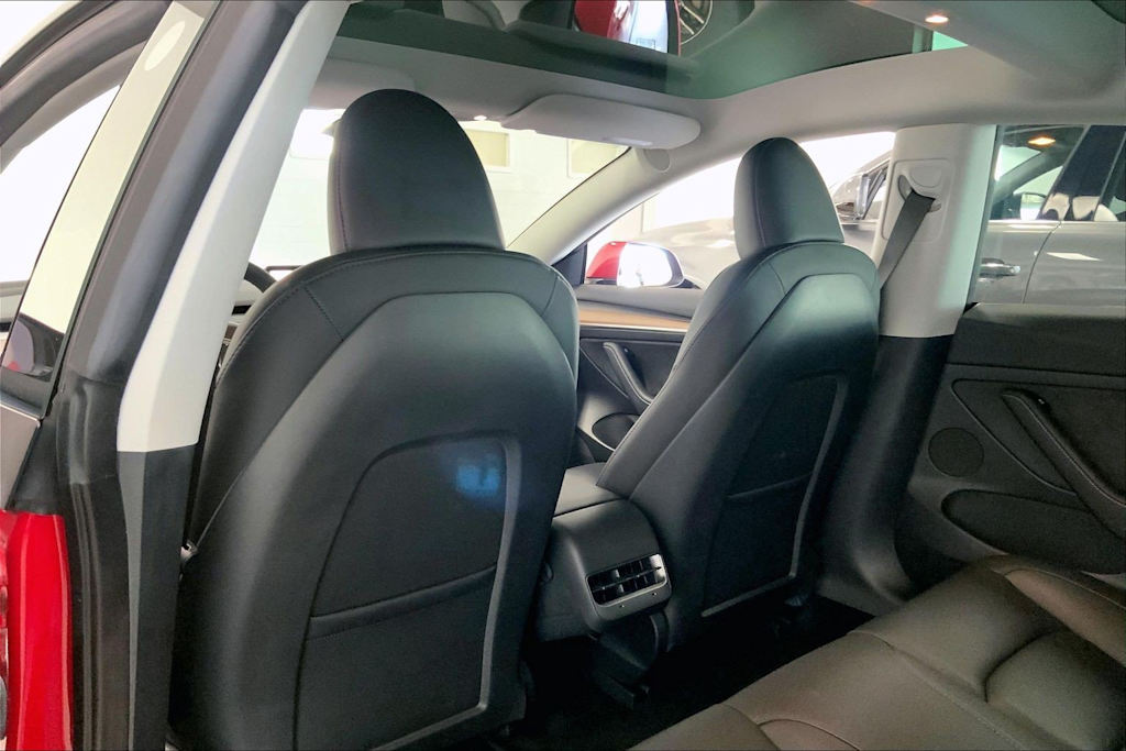 Thumbnail: 2023 Tesla Model 3 - 4