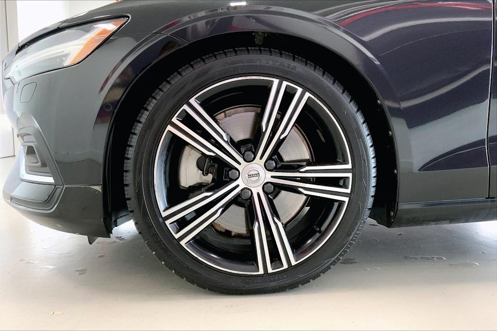 Thumbnail: 2020 Volvo S60 - 8