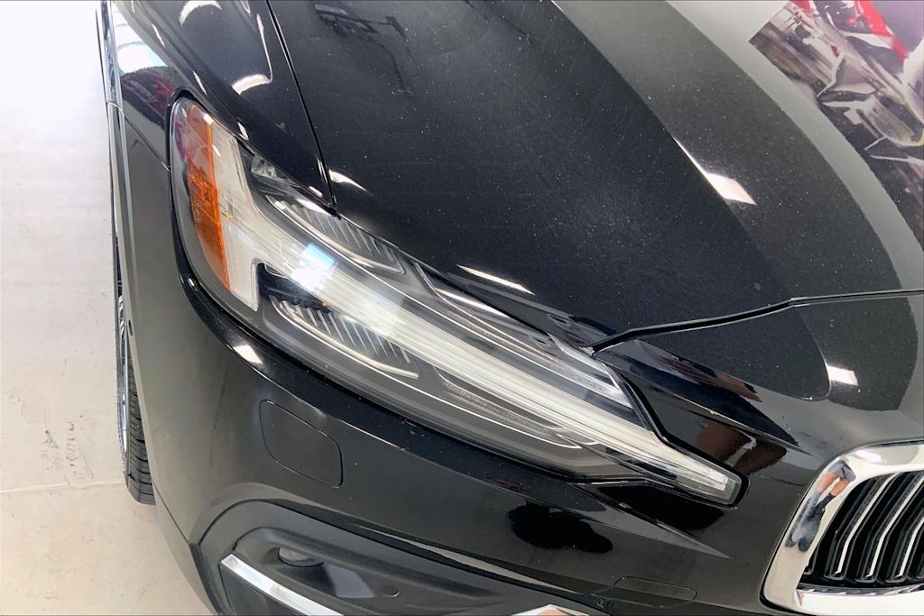 Thumbnail: 2020 Volvo S60 - 28