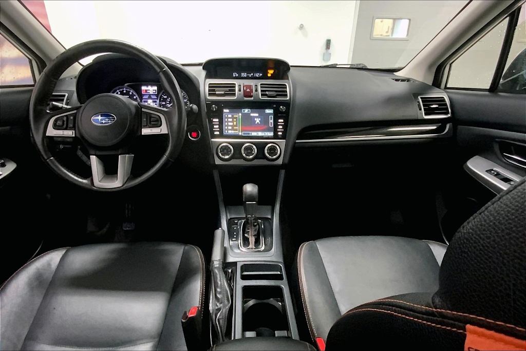 Thumbnail: 2017 Subaru Crosstrek - 8