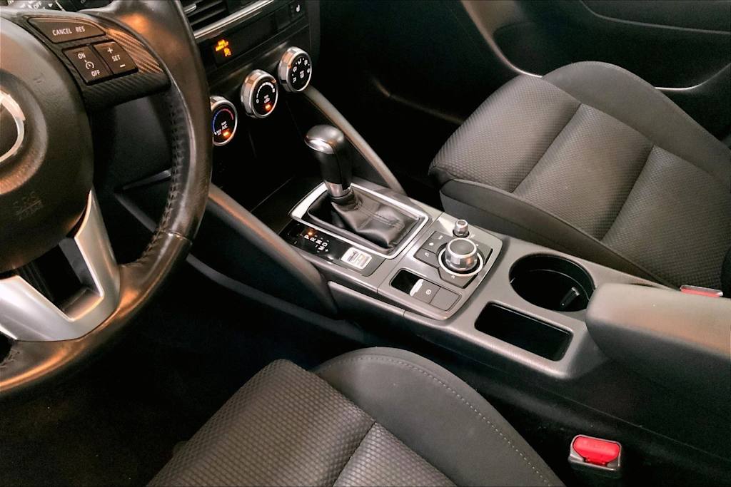 Thumbnail: 2016 Mazda CX-5 - 16