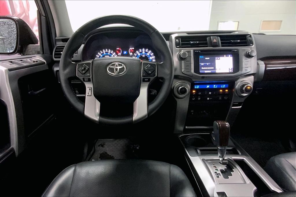 Thumbnail: 2016 Toyota 4Runner - 12