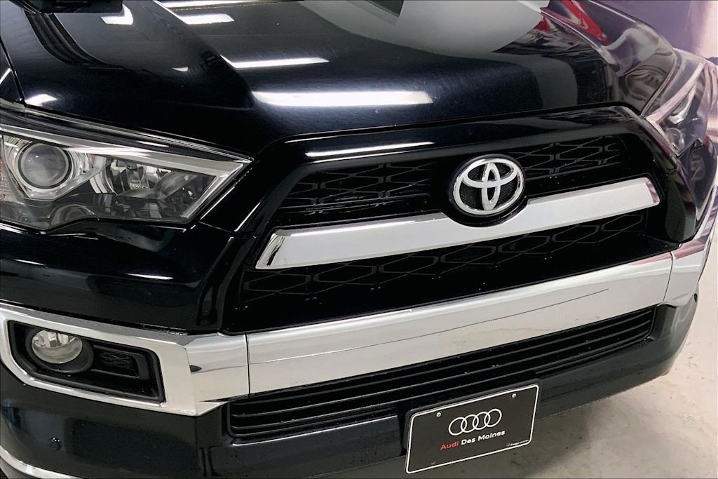 Thumbnail: 2016 Toyota 4Runner - 30