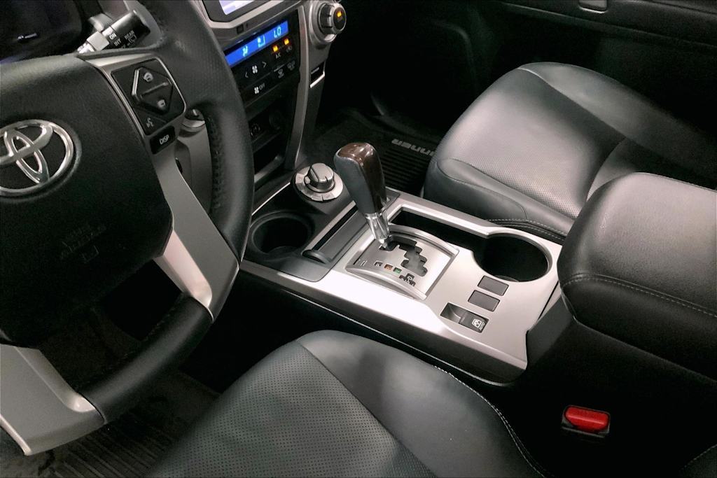Thumbnail: 2016 Toyota 4Runner - 15