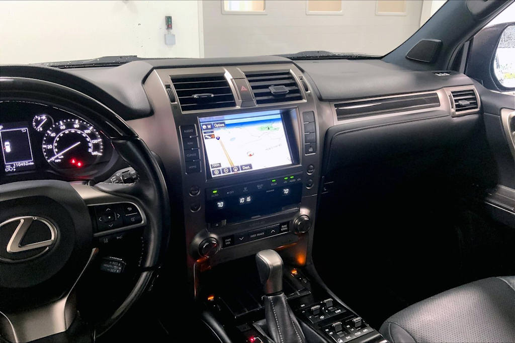 Thumbnail: 2020 Lexus GX - 14