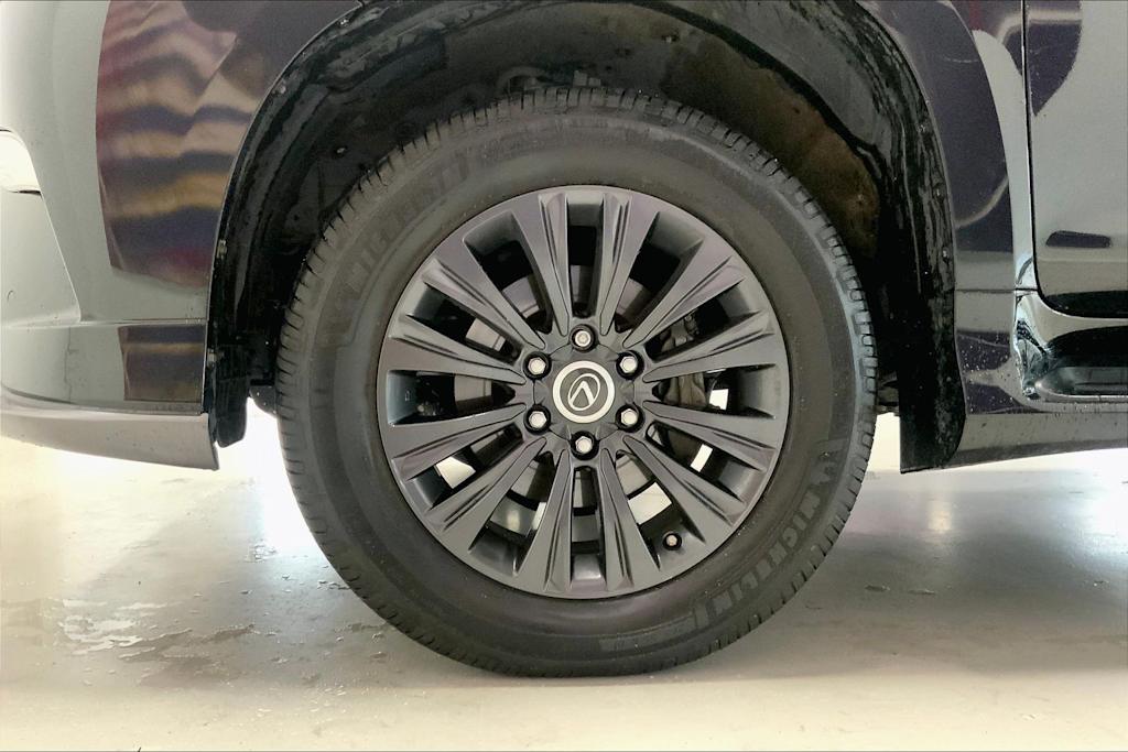 Thumbnail: 2020 Lexus GX - 8