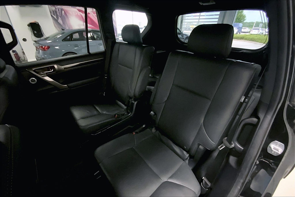 Thumbnail: 2020 Lexus GX - 27