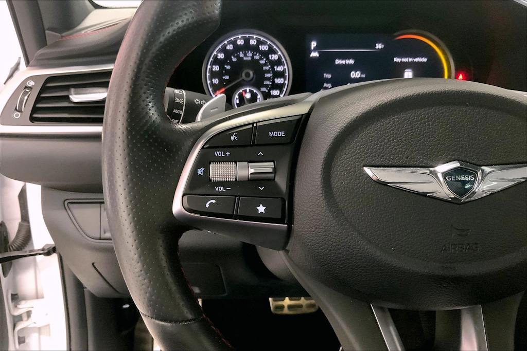 Thumbnail: 2023 Genesis G70 - 23