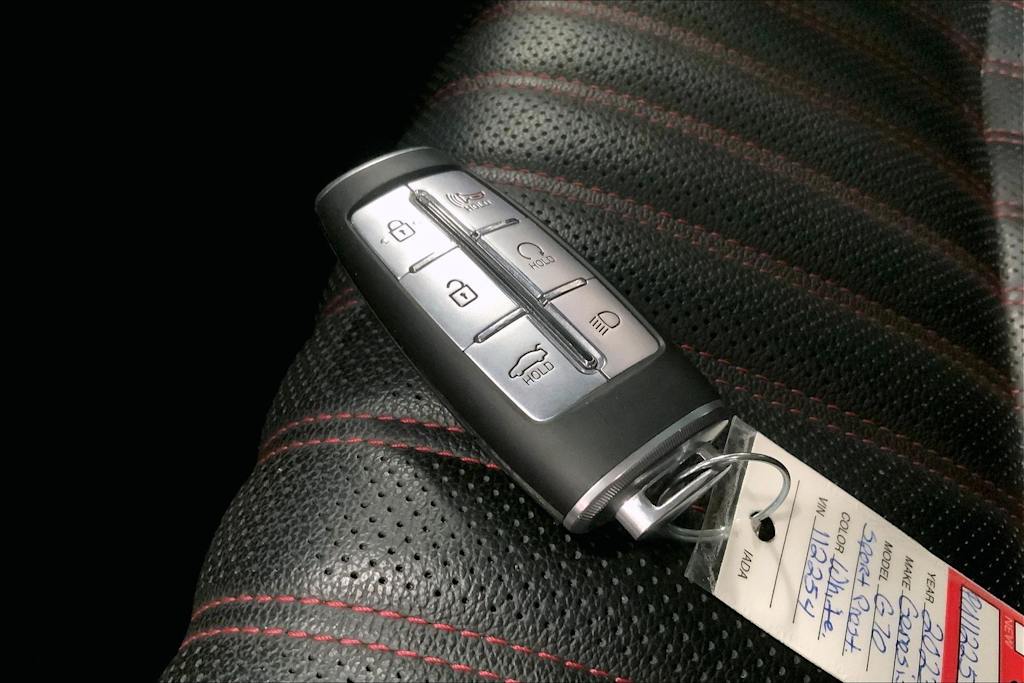 Thumbnail: 2023 Genesis G70 - 18