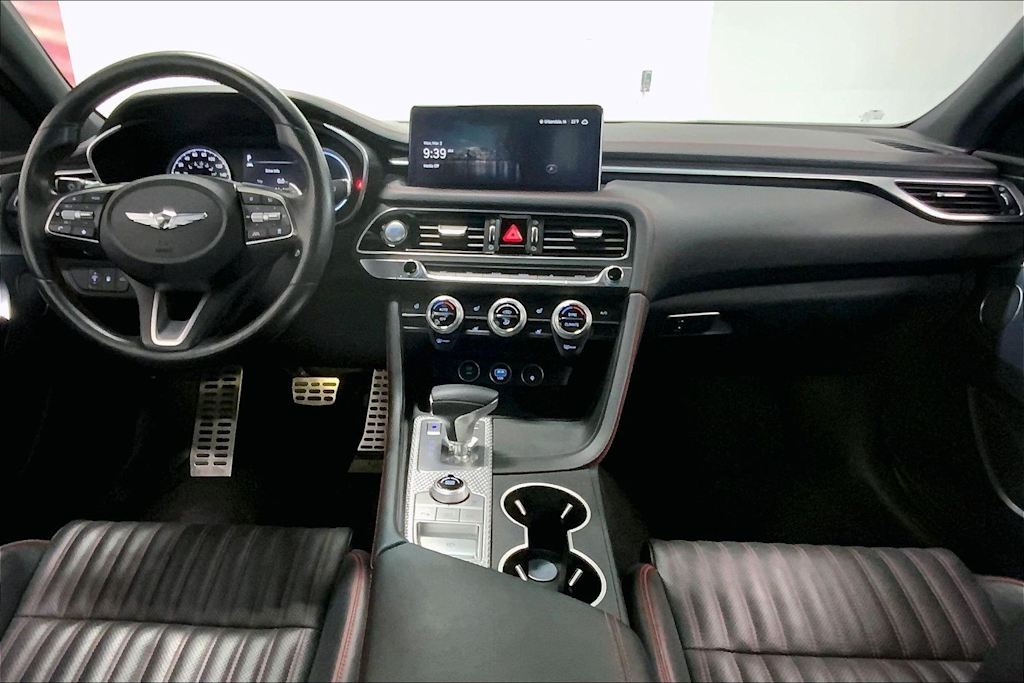 Thumbnail: 2023 Genesis G70 - 8