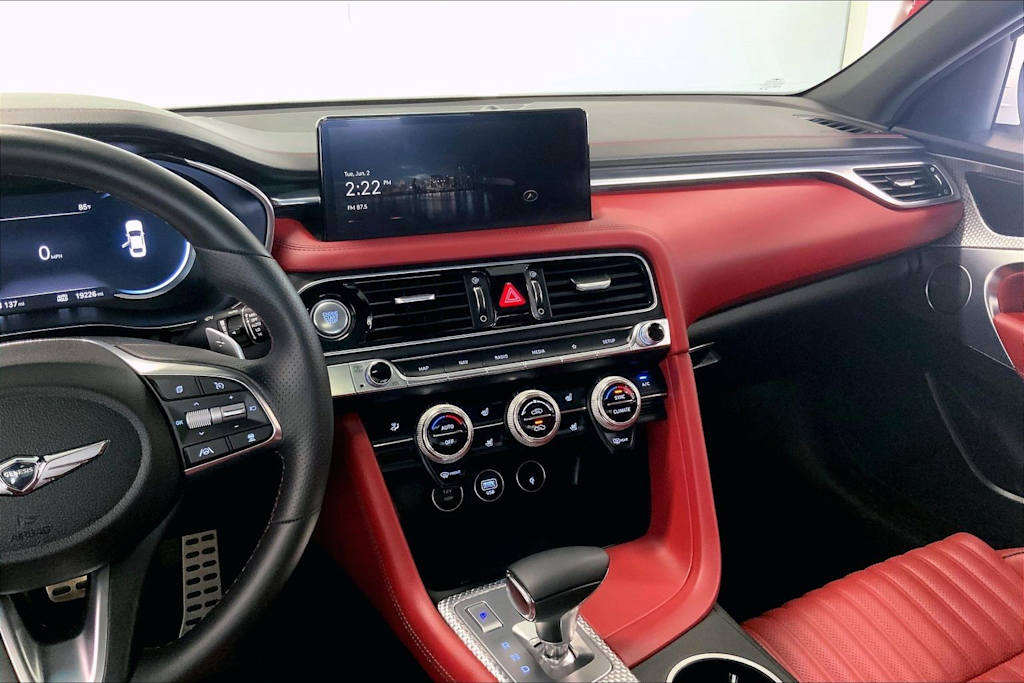 Thumbnail: 2023 Genesis G70 - 13