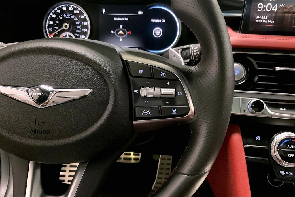 Thumbnail: 2023 Genesis G70 - 23