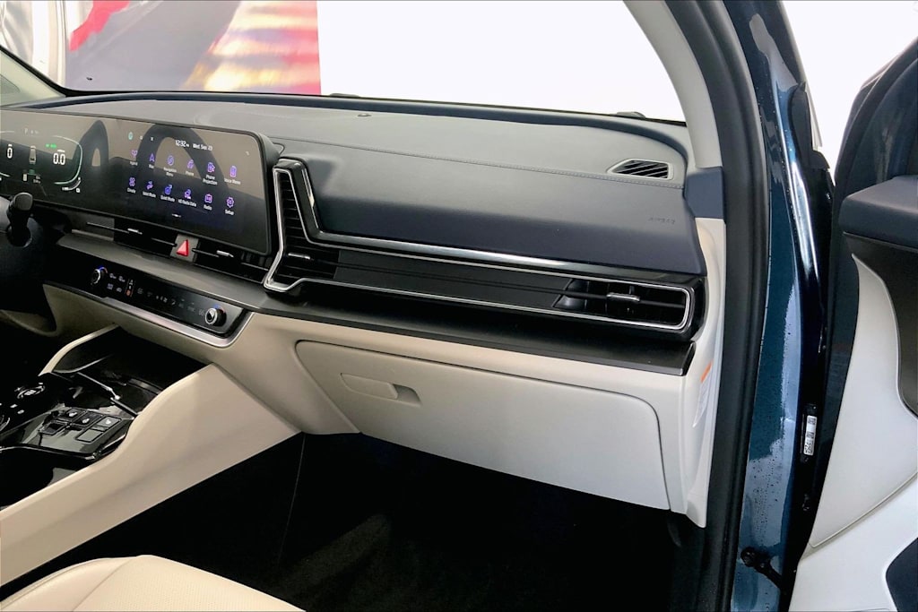 Thumbnail: 2023 Kia Sportage - 14