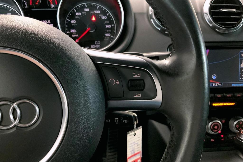 Thumbnail: 2011 Audi TT - 23