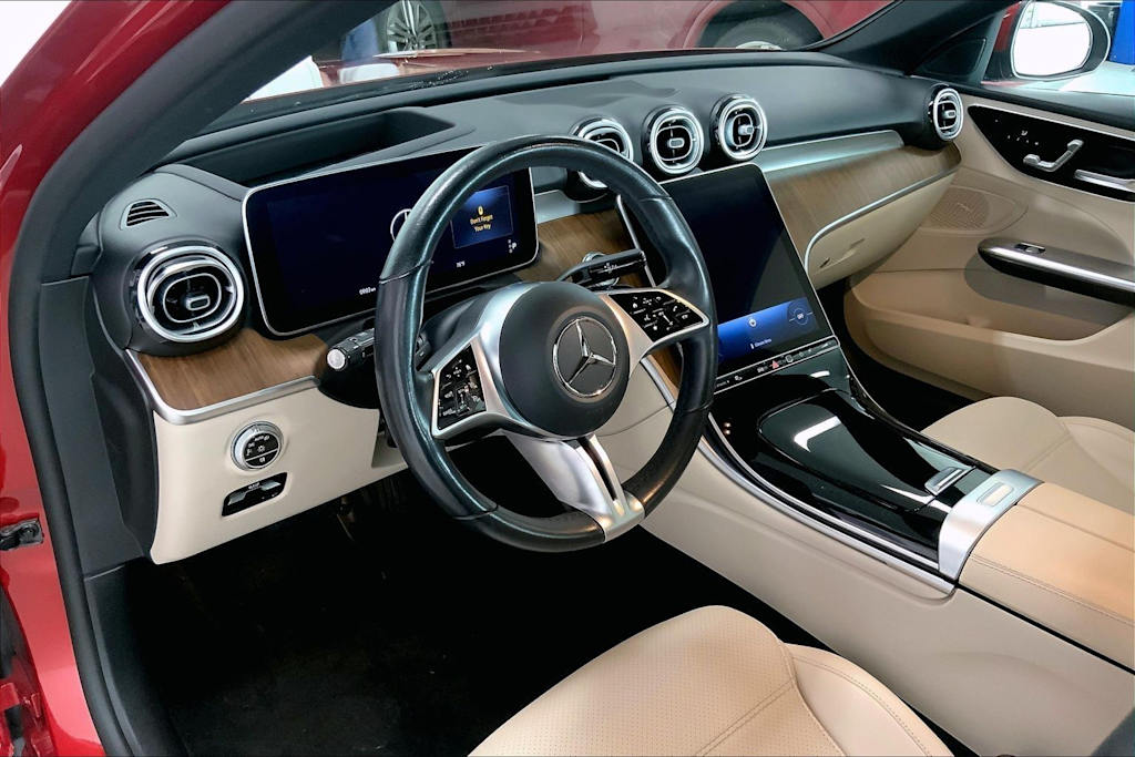 Thumbnail: 2022 Mercedes-Benz C-Class - 2