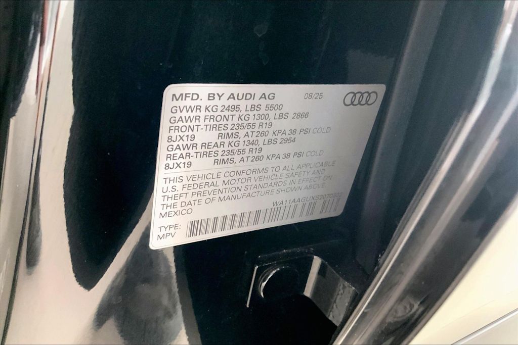 Thumbnail: 2025 Audi Q5 - 18