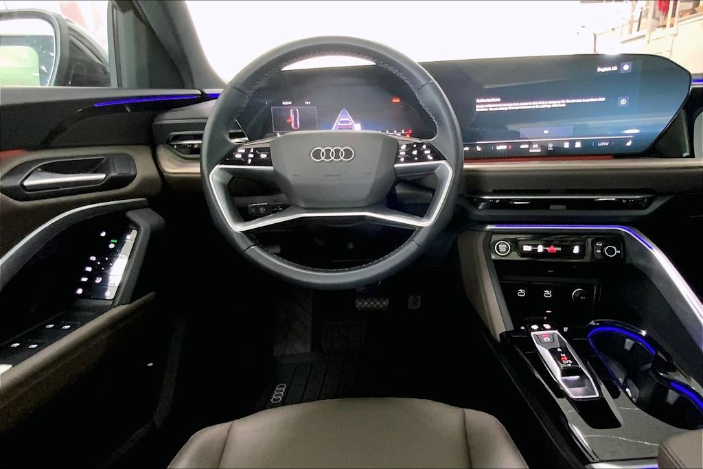 Thumbnail: 2025 Audi Q5 - 12