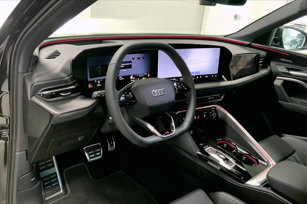 Thumbnail: 2026 Audi SQ5 - 2