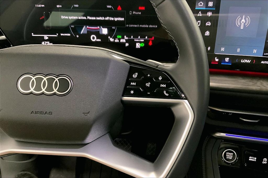 Thumbnail: 2025 Audi Q5 - 22