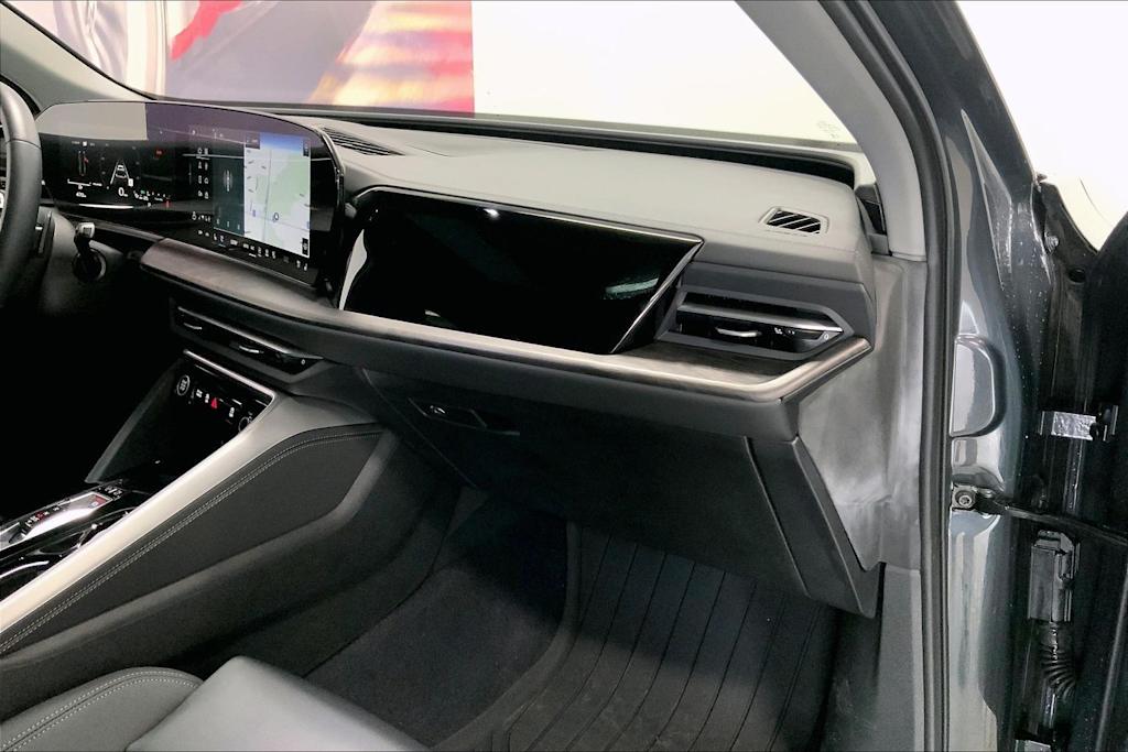 Thumbnail: 2025 Audi Q5 - 14