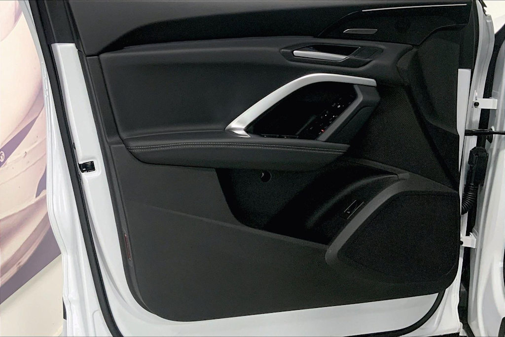 Thumbnail: 2025 Audi Q5 - 24