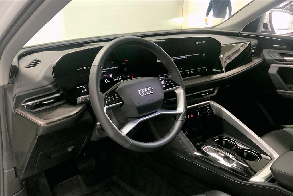 Thumbnail: 2025 Audi Q5 - 2