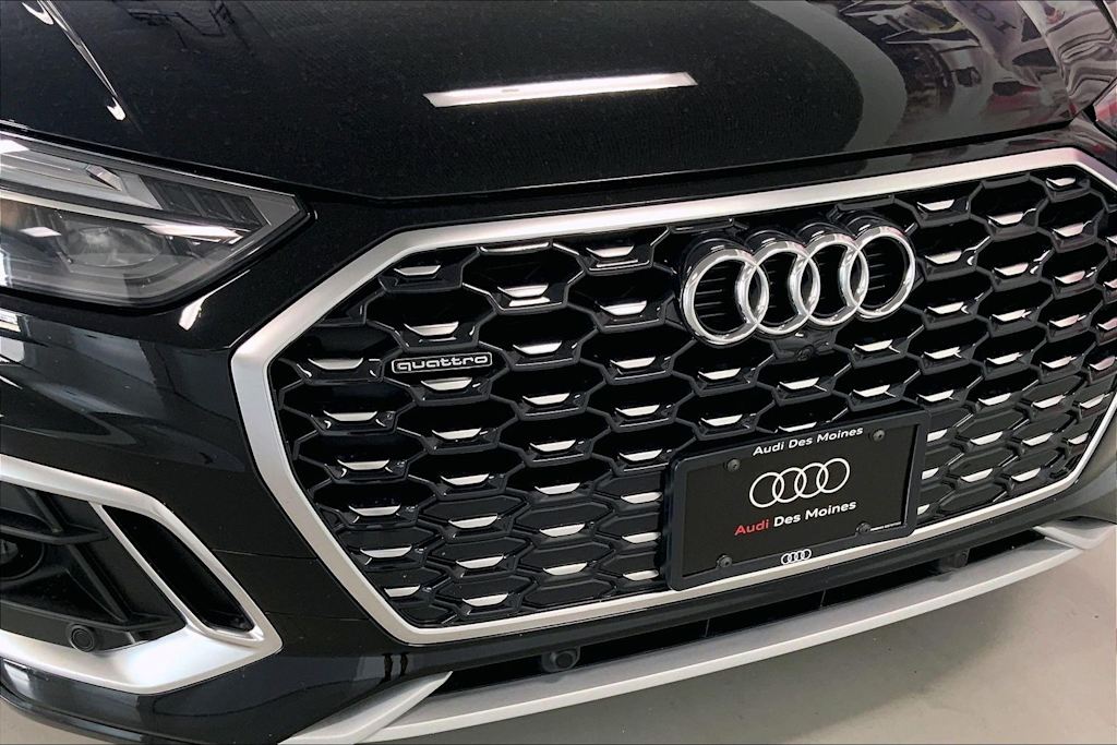 Thumbnail: 2022 Audi Q5 - 29
