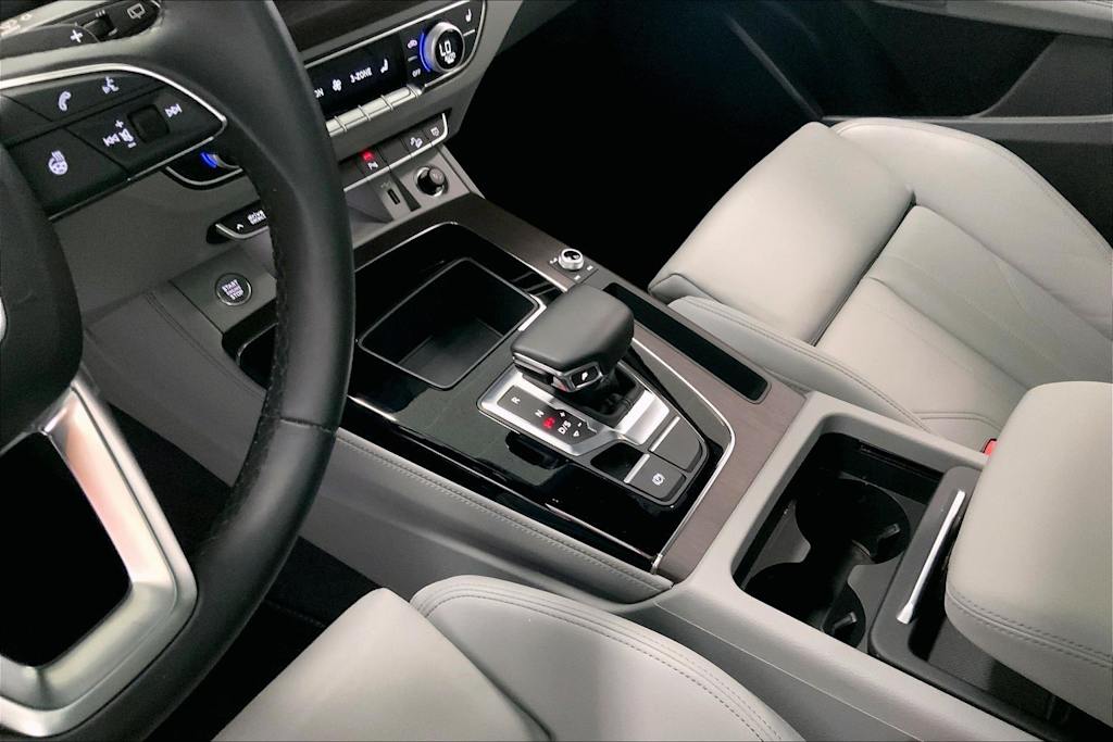 Thumbnail: 2022 Audi Q5 - 15