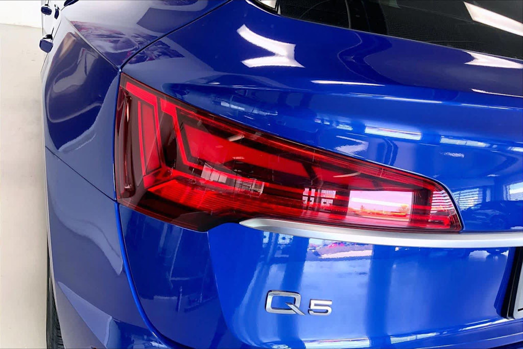 Thumbnail: 2023 Audi Q5 - 28